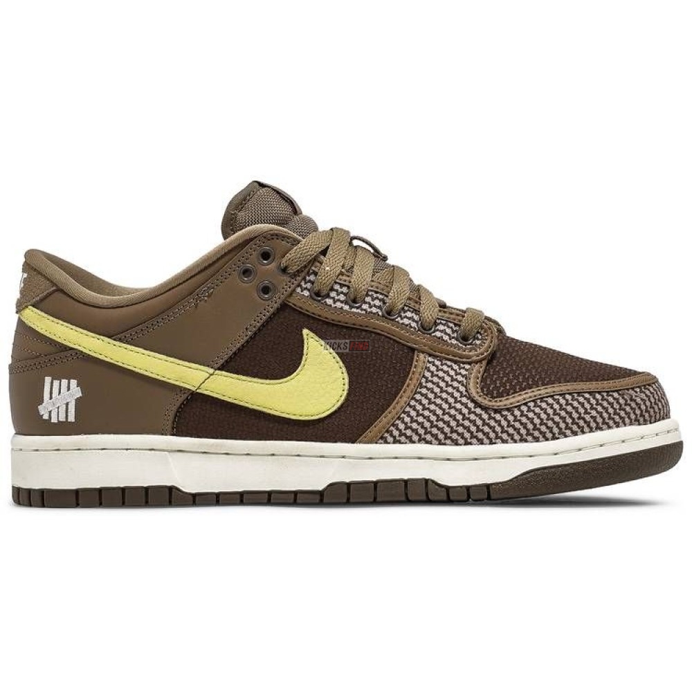 Undefeated x Dunk Low SP ''Canteen''