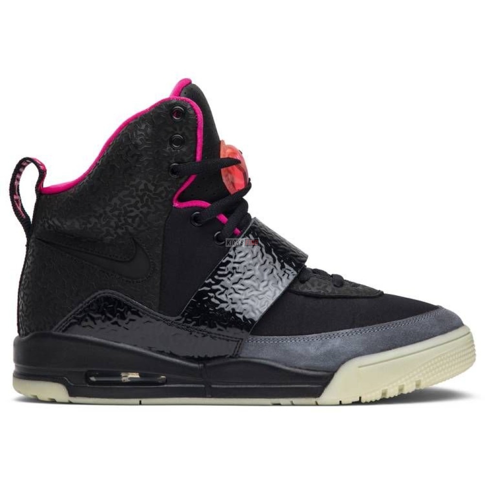 Air Yeezy ''Blink''