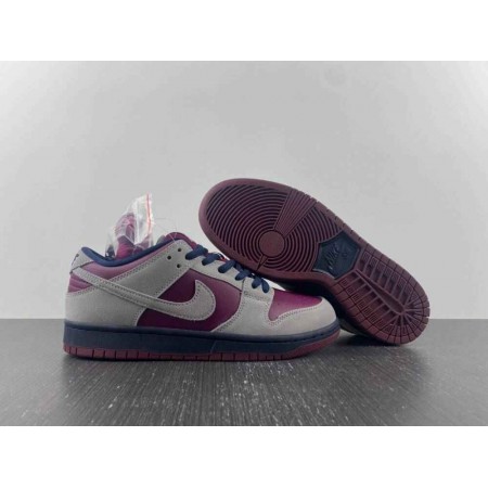 Dunk Low SB 'True Berry'