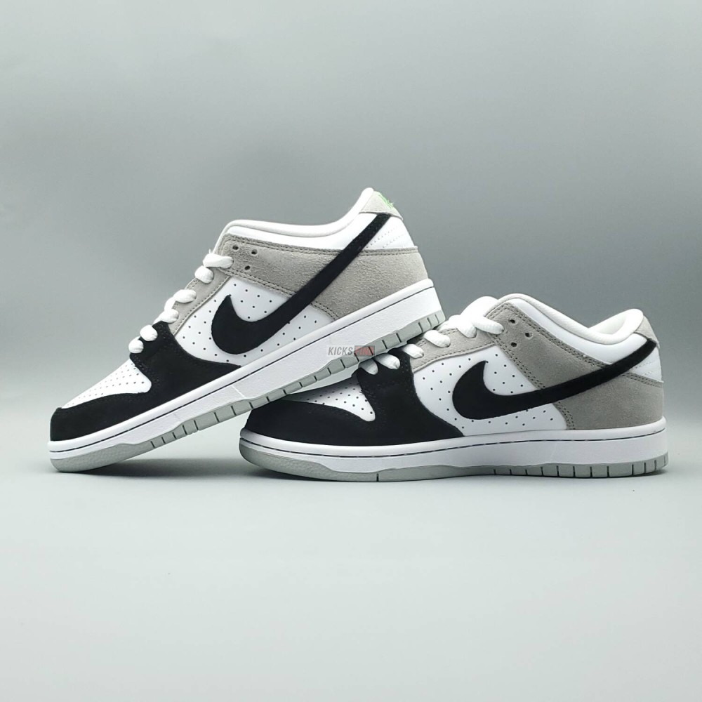 Dunk Low SB 