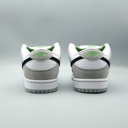 Dunk Low SB 'Chlorophyll'