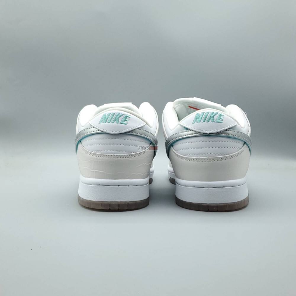 Diamond Supply Co. x Dunk Low Pro SB 