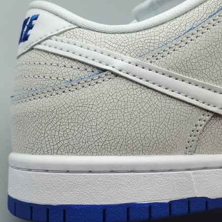 Dunk Low Premium SB 'Cracked Leather'