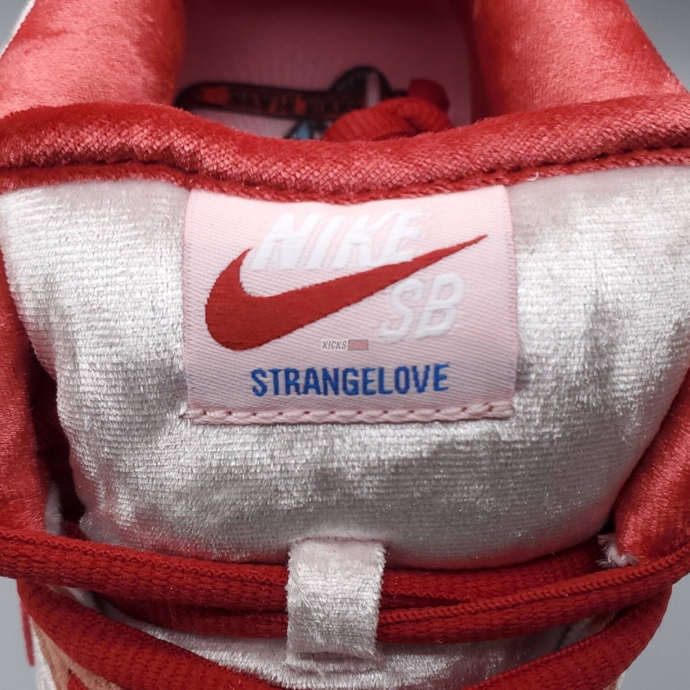 StrangeLove x Dunk Low SB 