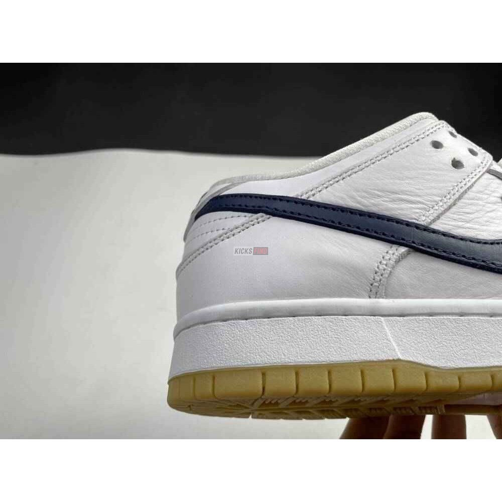 Dunk Low Pro ISO SB 