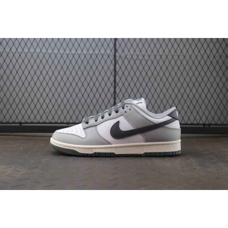 Wmns Dunk Low 'Light Smoke Grey'