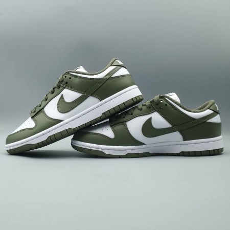 Wmns Dunk Low 'Medium Olive'