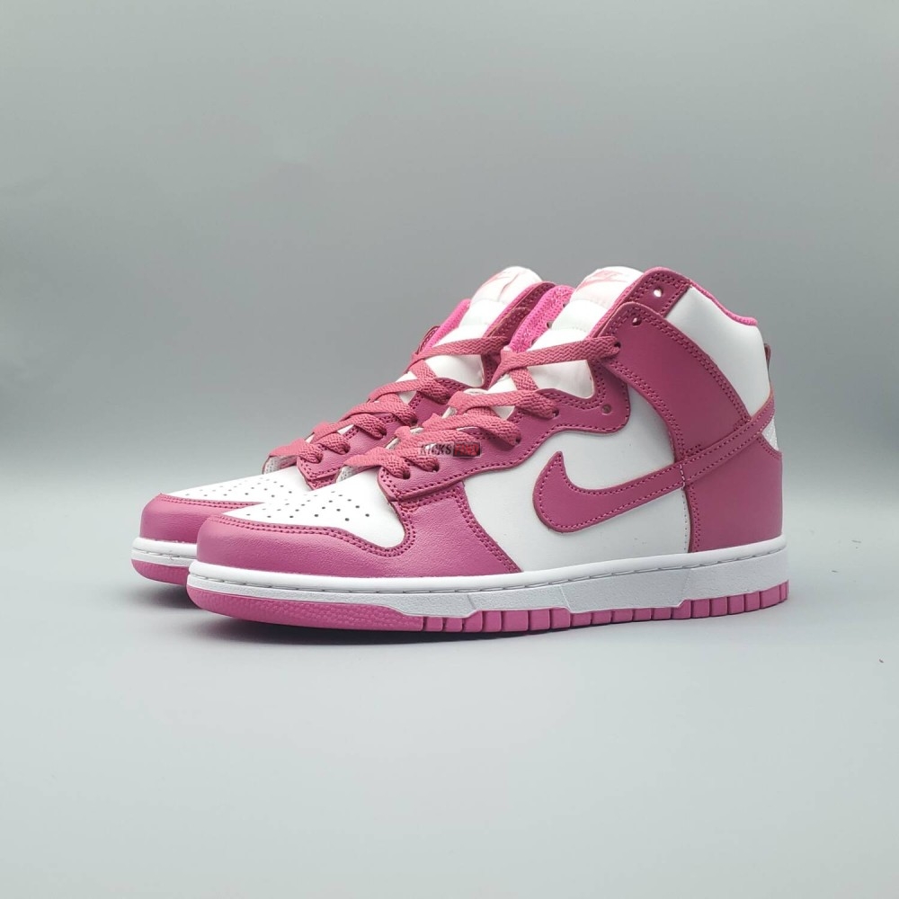 Wmns Dunk High 