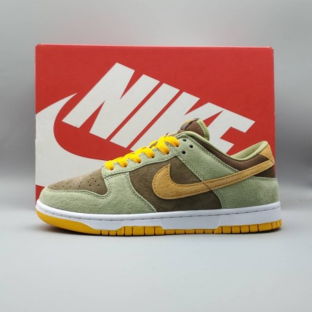 Dunk Low 'Dusty Olive'