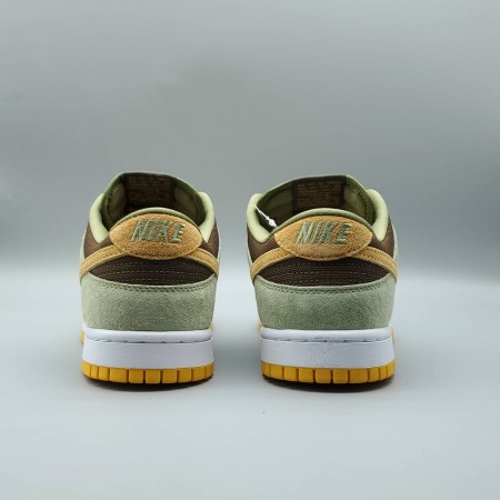 Dunk Low 'Dusty Olive'