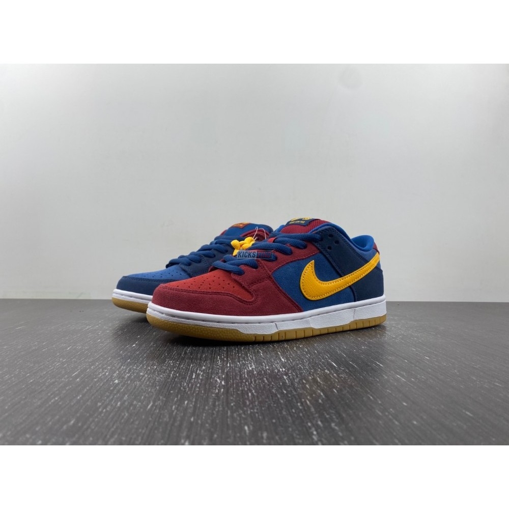 Dunk Low SB 