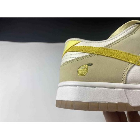 Wmns Dunk Low 'Lemon Drop'