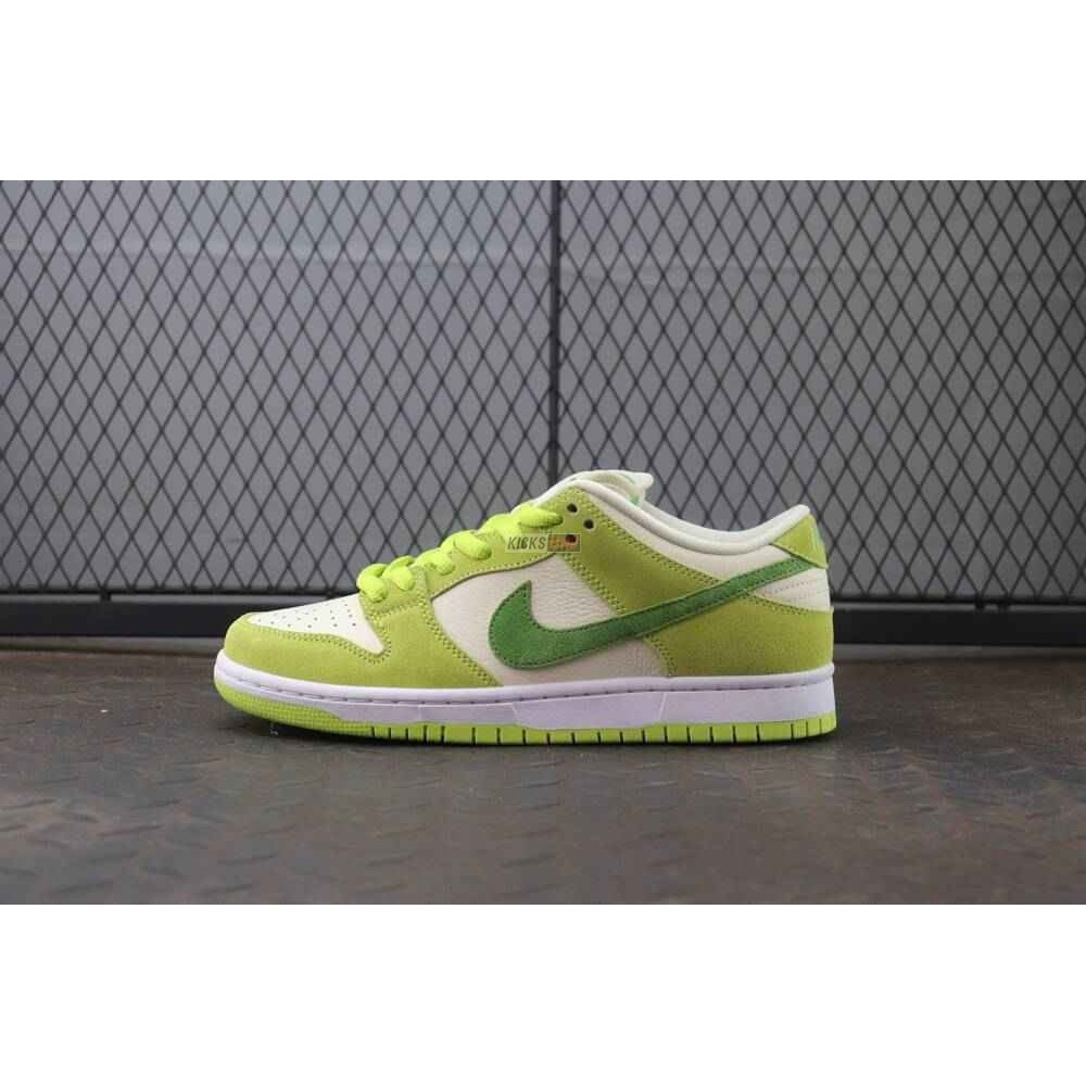 Dunk Low Pro SB 