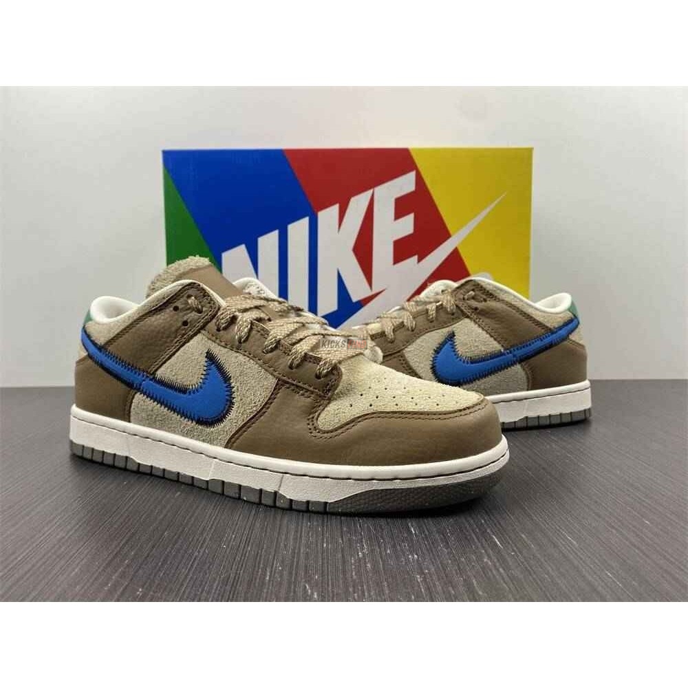 size? x Dunk Low 