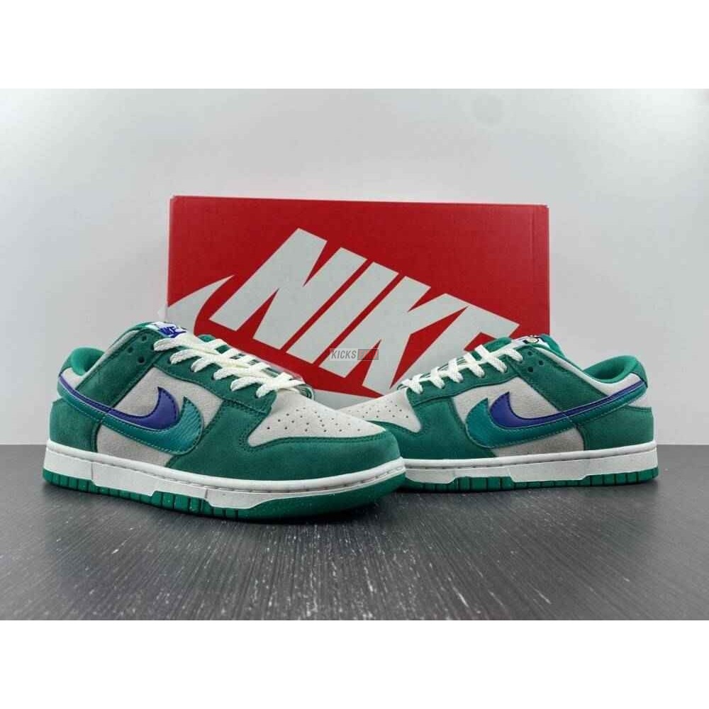 Wmns Dunk Low SE 