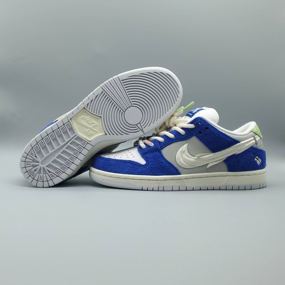 Fly Streetwear x Dunk Low Pro SB