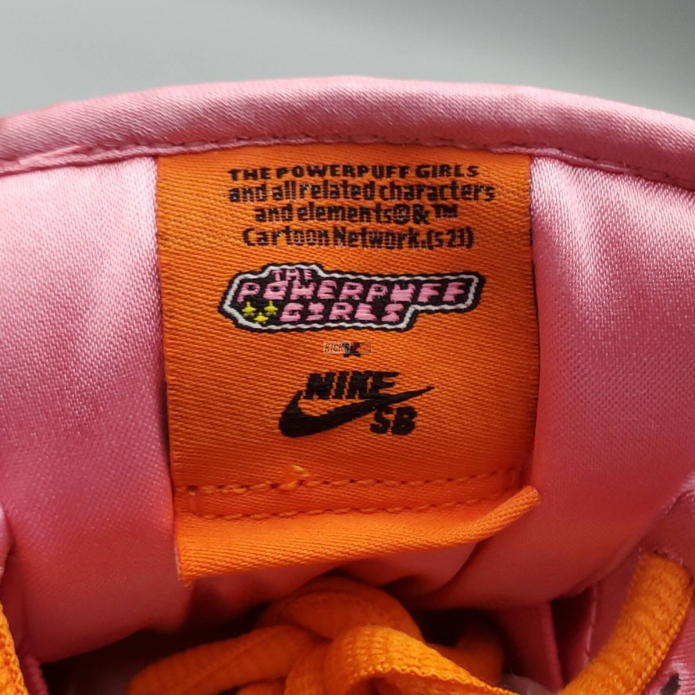 The Powerpuff Girls x Dunk Low Pro SB QS 