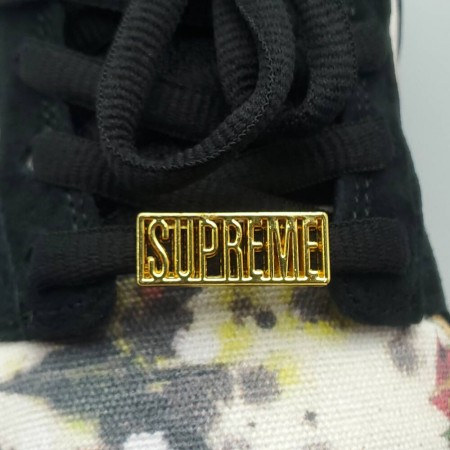 Supreme x Dunk Low SB 'Rammellzee'