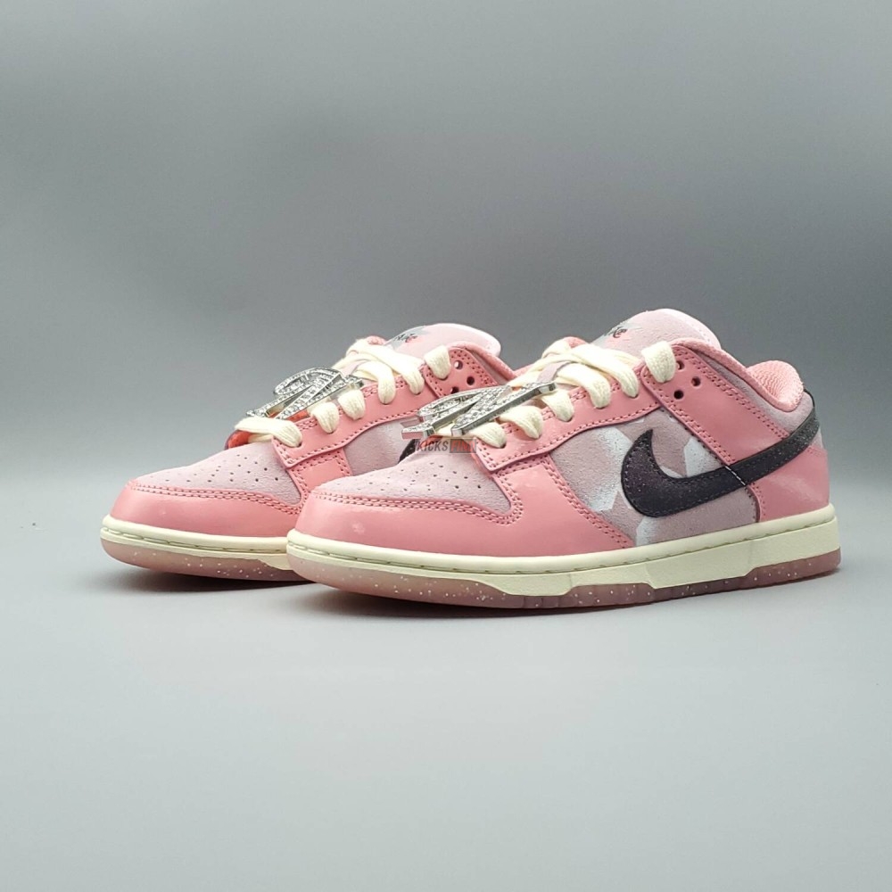 Wmns Dunk Low LX 