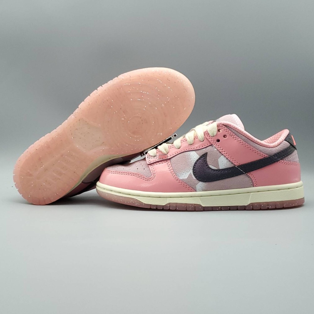 Wmns Dunk Low LX 