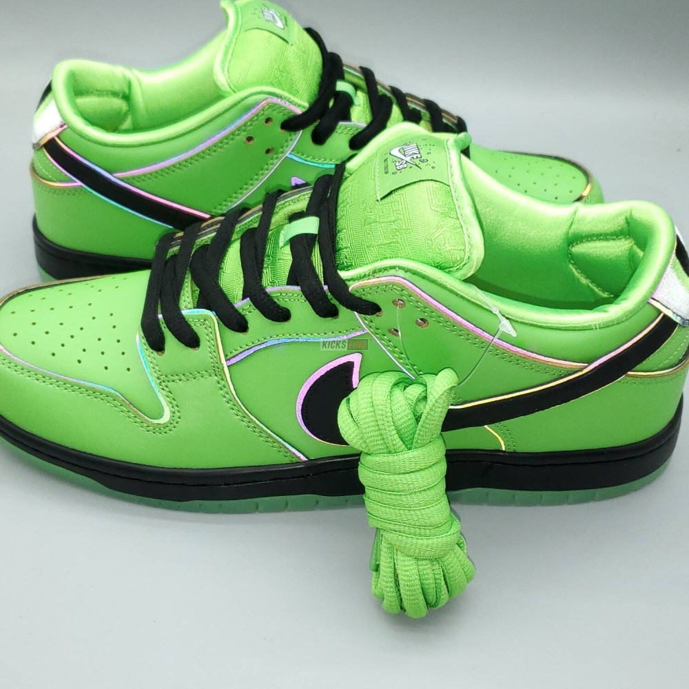 The Powerpuff Girls x Dunk Low Pro SB QS 