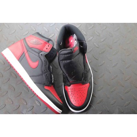 Air Jordan 1 Retro High OG 'Banned' 2016