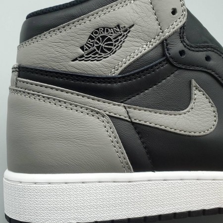 Air Jordan 1 Retro High OG 'Shadow' 2018