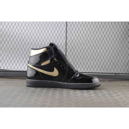 Air Jordan 1 Retro High OG 'Black Metallic Gold'