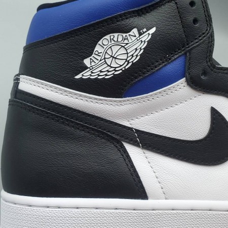 Air Jordan 1 Retro High OG 'Royal Toe'