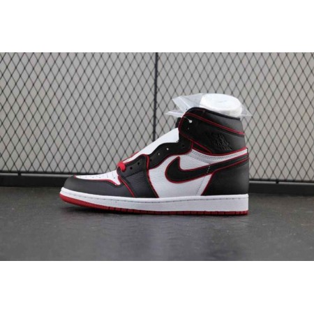 Air Jordan 1 Retro High OG 'Bloodline'