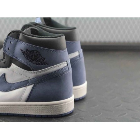 Air Jordan 1 Retro High OG 'Blue Moon'