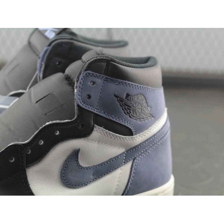 Air Jordan 1 Retro High OG 'Blue Moon'