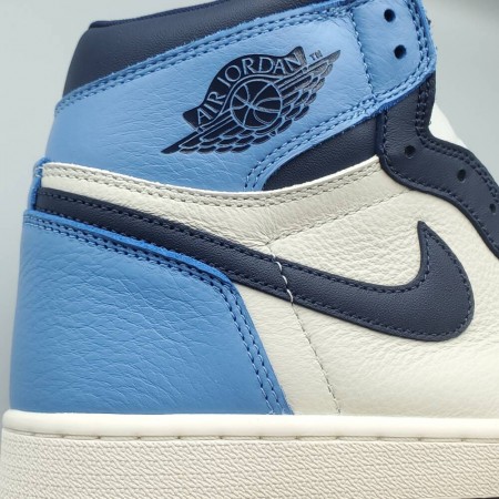 Air Jordan 1 Retro High OG 'Obsidian'