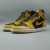 Air Jordan 1 High Retro OG 'Pollen'