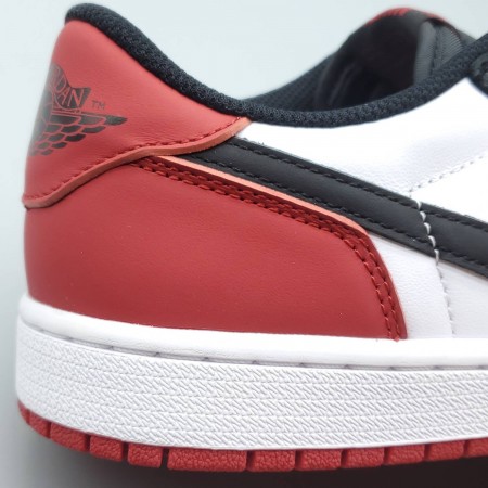 Air Jordan 1 Retro Low OG 'Black Toe' 2023