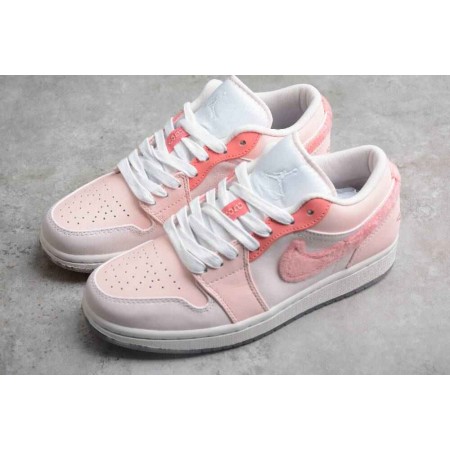 Wmns Air Jordan 1 Low SE 'Mighty Swooshers'