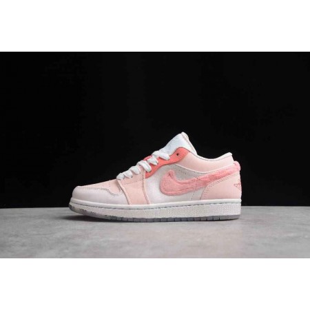 Wmns Air Jordan 1 Low SE 'Mighty Swooshers'