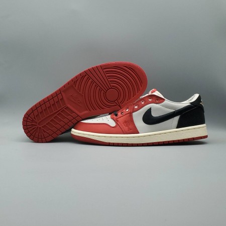 Trophy Room x Air Jordan 1 Retro Low OG SP 'Rookie Card - Away'