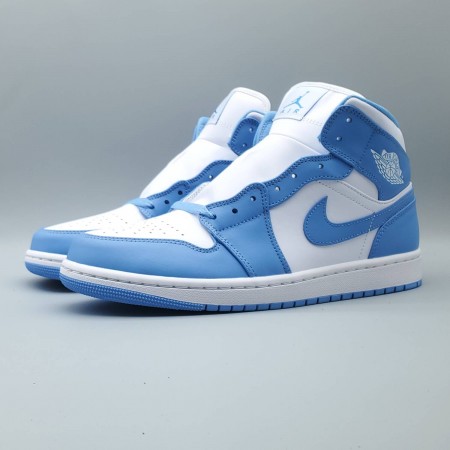 Air Jordan 1 Mid 'UNC'