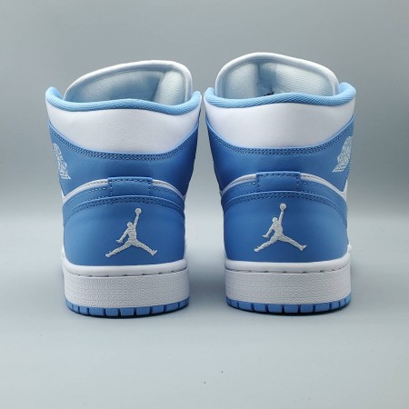 Air Jordan 1 Mid 'UNC'