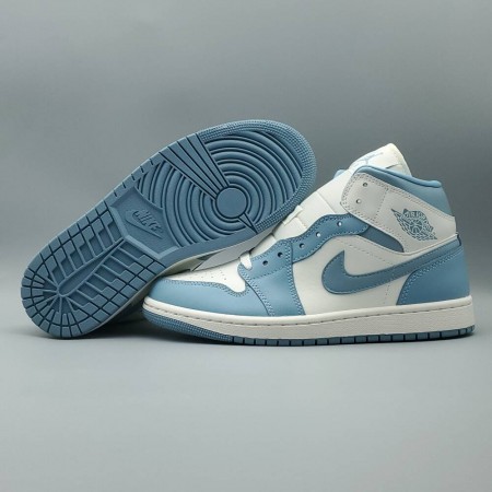 Wmns Air Jordan 1 Mid 'University Blue'