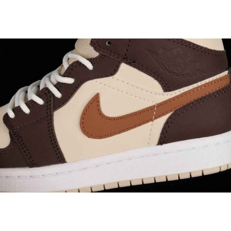 Wmns Air Jordan 1 Mid SE 'Cream Dark Chocolate'