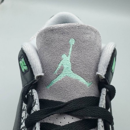 Air Jordan 3 Retro 'Green Glow'