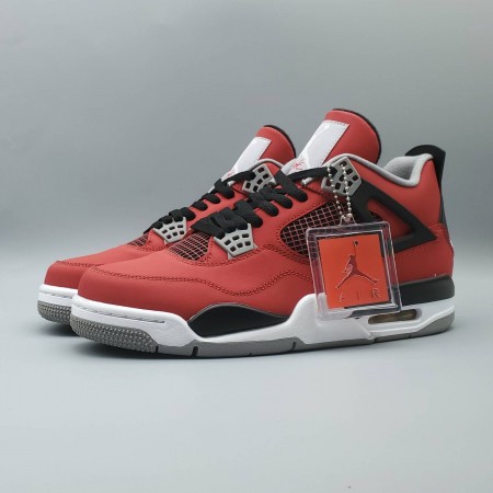 Air Jordan 4 Retro 'Toro Bravo'