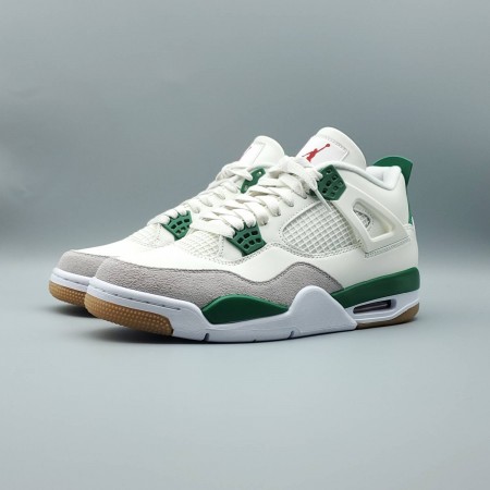 Nike SB x Air Jordan 4 Retro 'Pine Green'