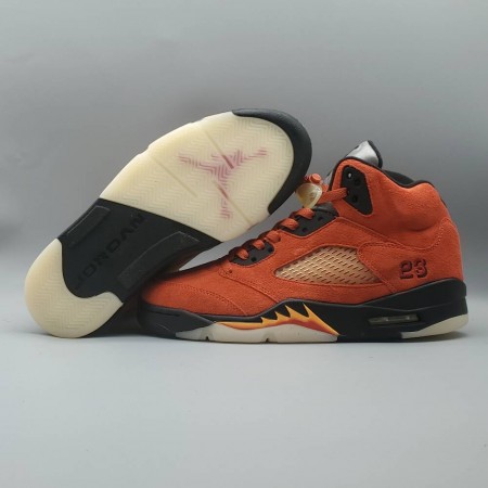 Wmns Air Jordan 5 Retro 'Dunk on Mars'