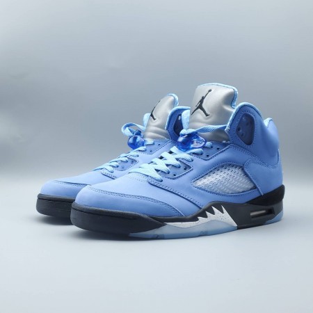 Air Jordan 5 Retro 'UNC'