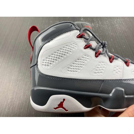 Air Jordan 9 Retro 'Fire Red'