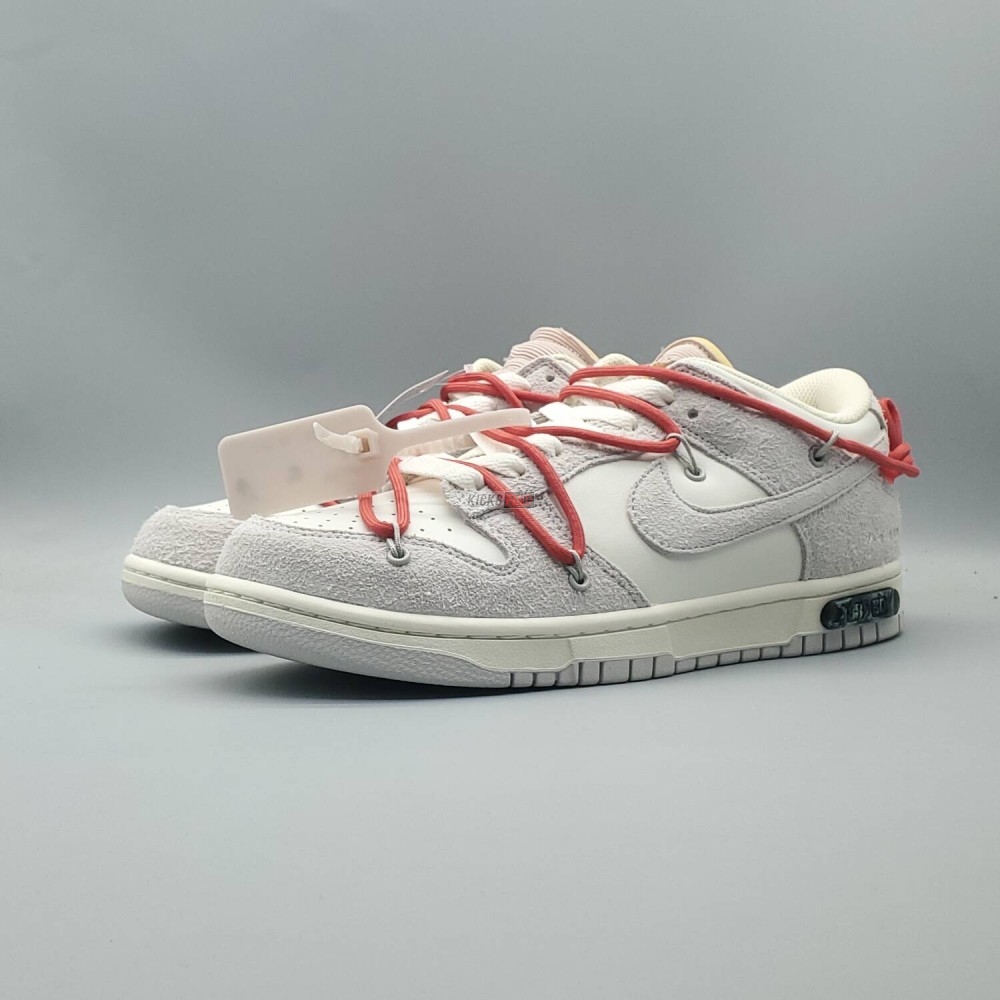 Off-White x Dunk Low 