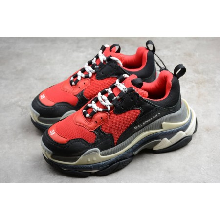 Balenciag* Triple S Sneaker 'Bred'